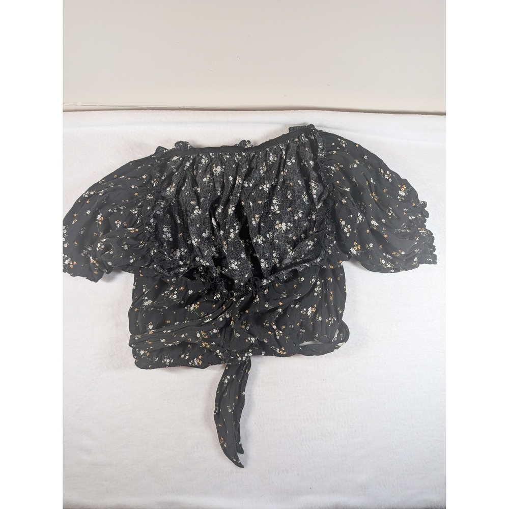 American Eagle Black Floral Wrap Crop Top Blouse M